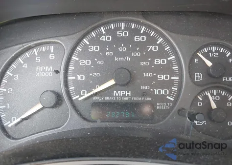 2002 Chevrolet Silverado 2500Hd Lt из США, поврежденный, VIN 1GCHK29UX2E218788